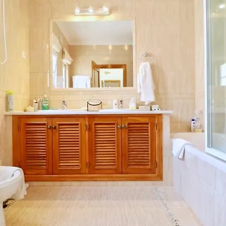 別荘 Casa Da Luz 9 , Golf View Townhouse