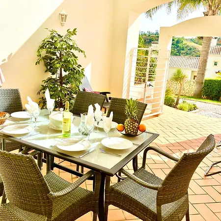 Дом отдыха Casa Da Luz 9 , Golf View Townhouse Вила-ду-Биспо
