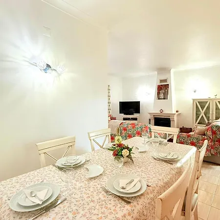 Casa Da Luz 9 , Golf View Townhouse Вила-ду-Биспо